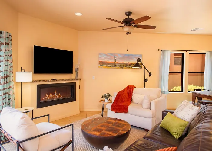Holiday home Elevated Zen: Sedona's Rooftop Retreat For 9! Sedona