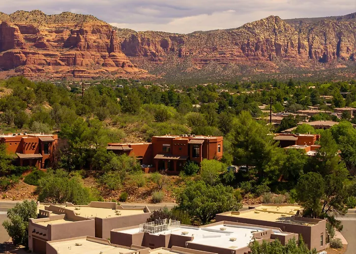 Elevated Zen: Sedona's Rooftop Retreat For 9! Holiday home *
